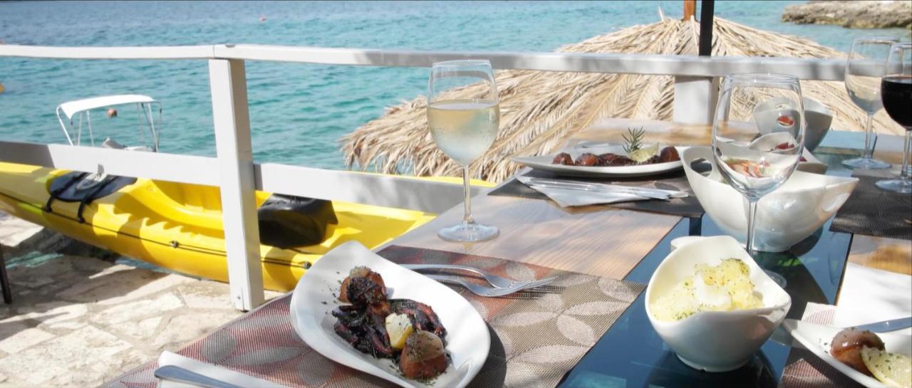 Holiday Home Sunny Side Vela Luka Bagian luar foto