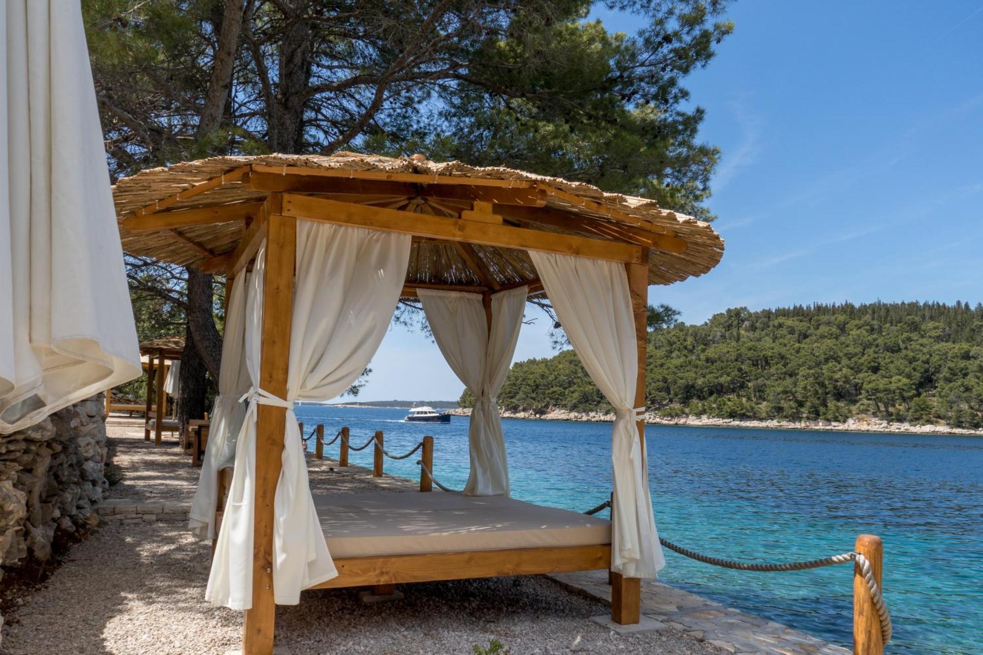 Holiday Home Sunny Side Vela Luka Bagian luar foto
