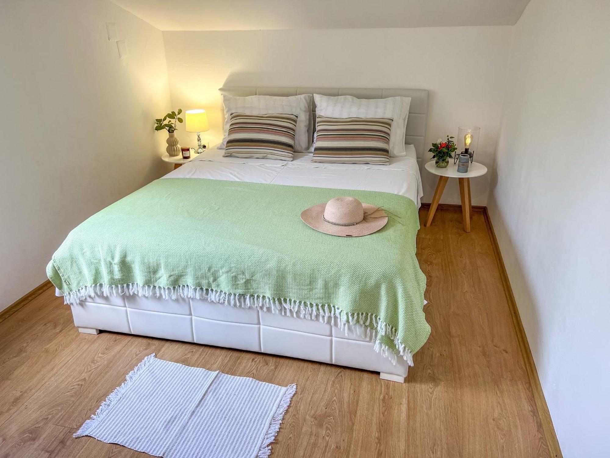 Holiday Home Sunny Side Vela Luka Bagian luar foto