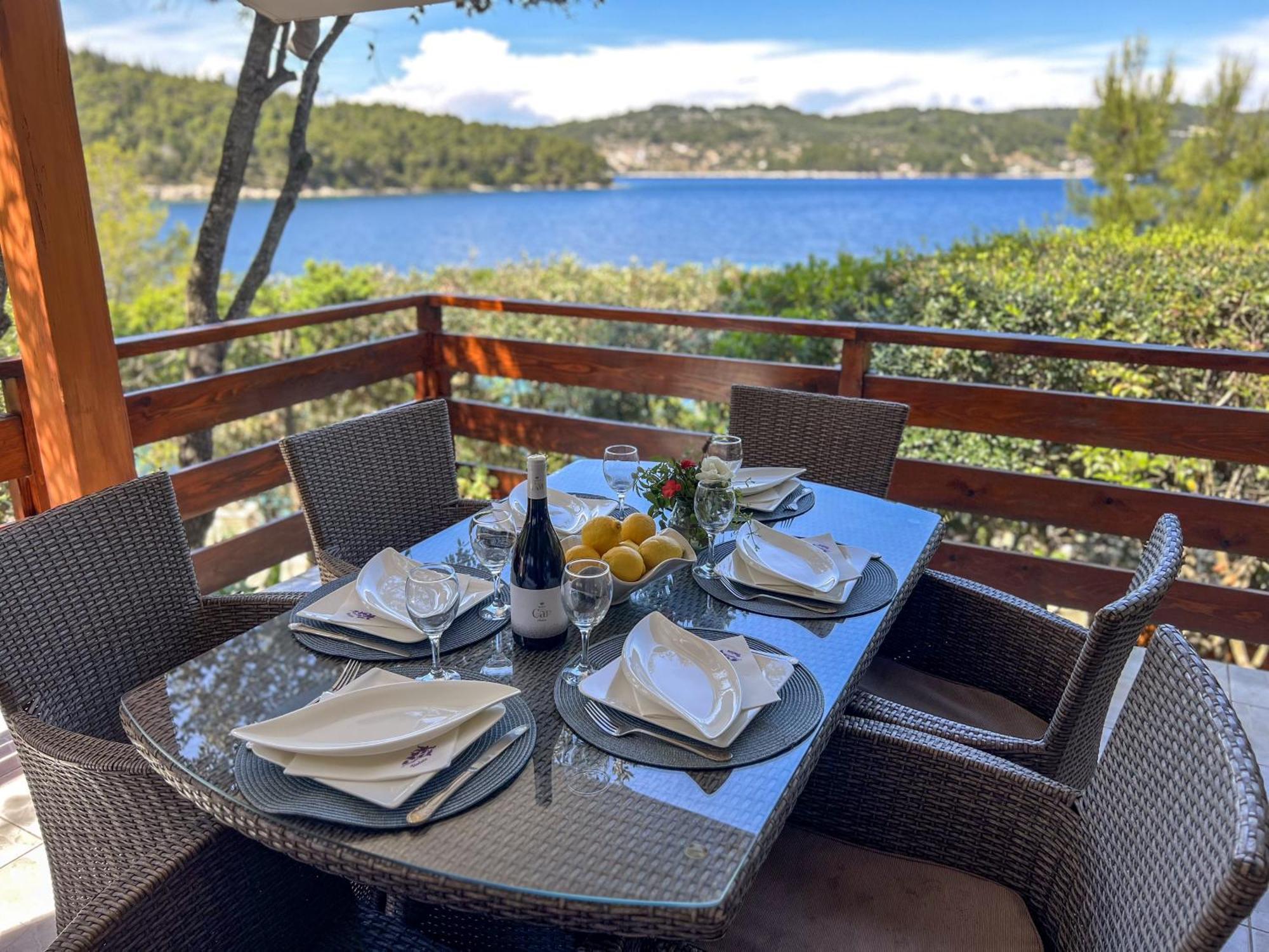 Holiday Home Sunny Side Vela Luka Bagian luar foto
